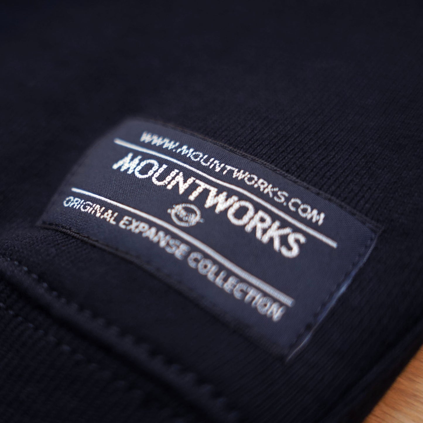 MOUNTWORKS TRAINER(NAVY)