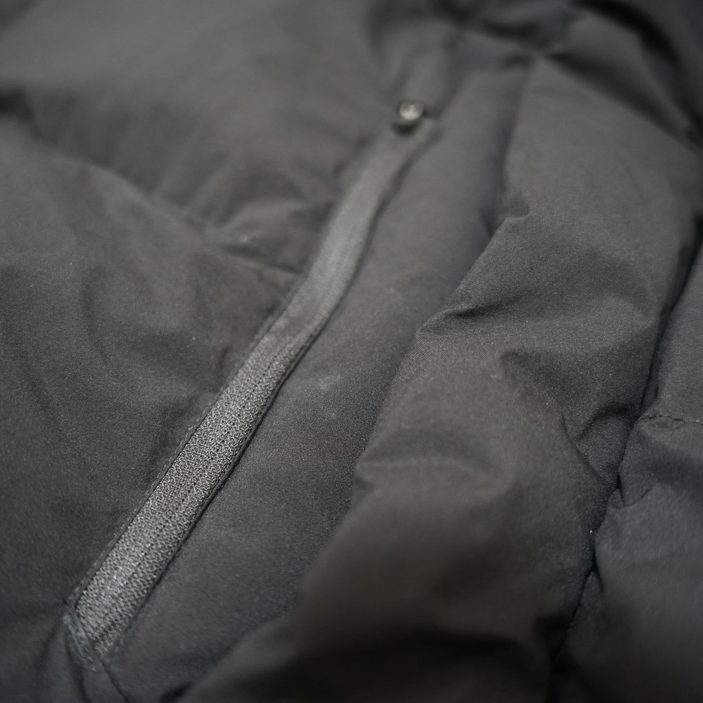 MOUNTWORKS DOWN JACKET(BLACK)