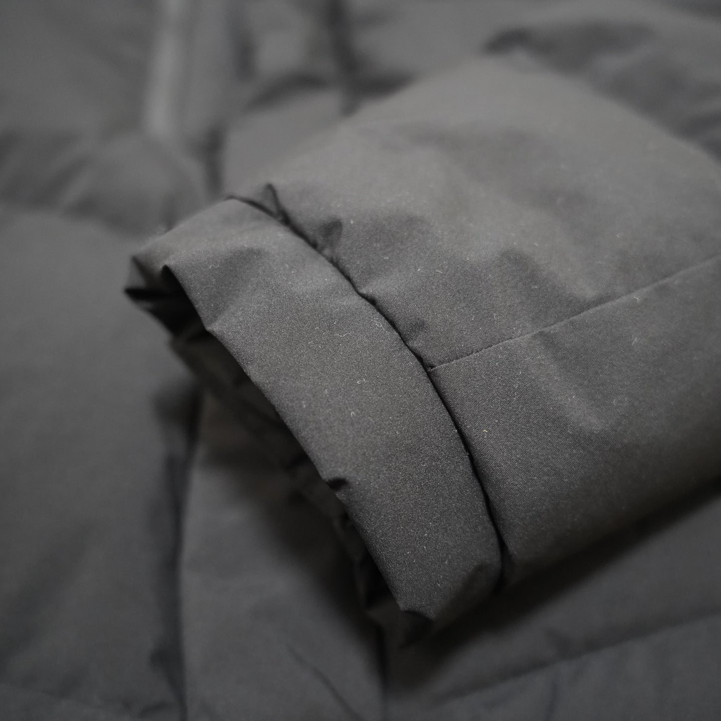 MOUNTWORKS DOWN JACKET(BLACK)